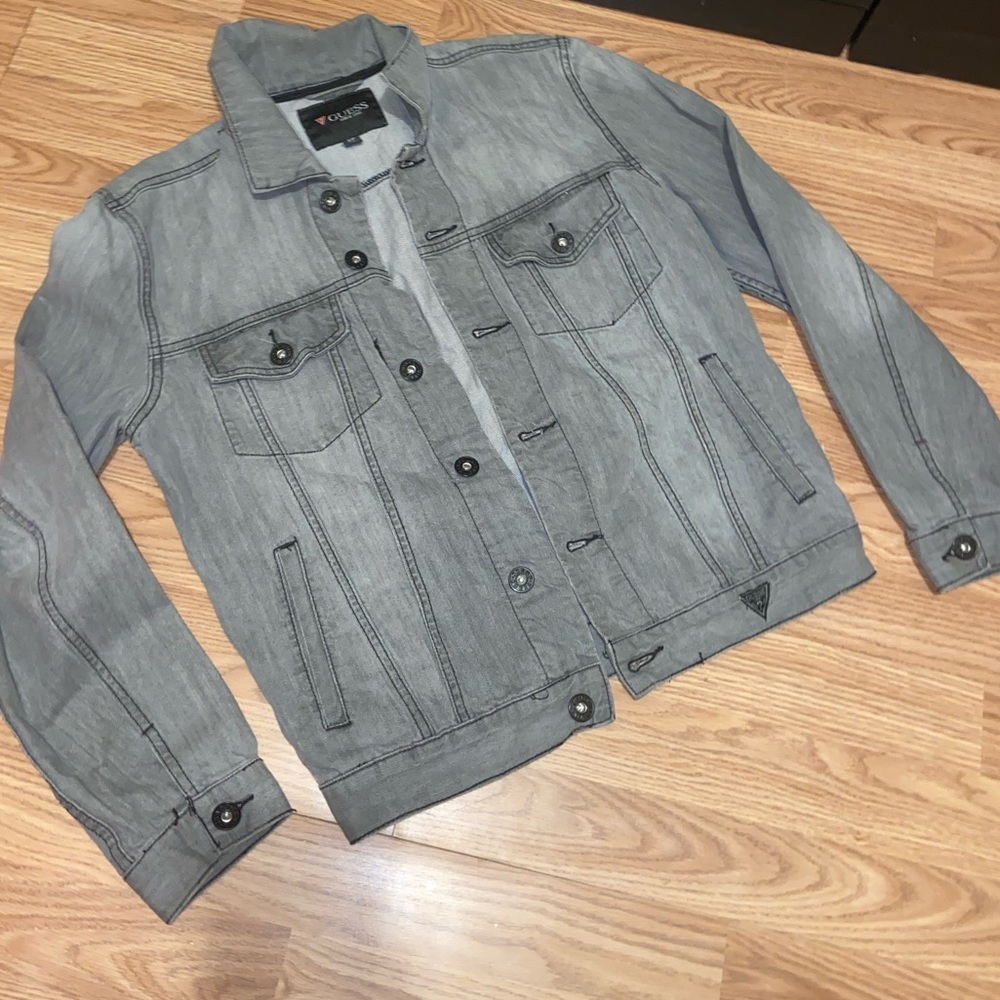 Guess Gray Jean Jacket 🤍
